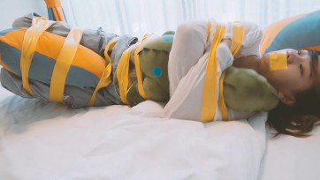 【维黎美束】【剧情片】《超粘小女友》搞笑类情景剧，小小尝试。